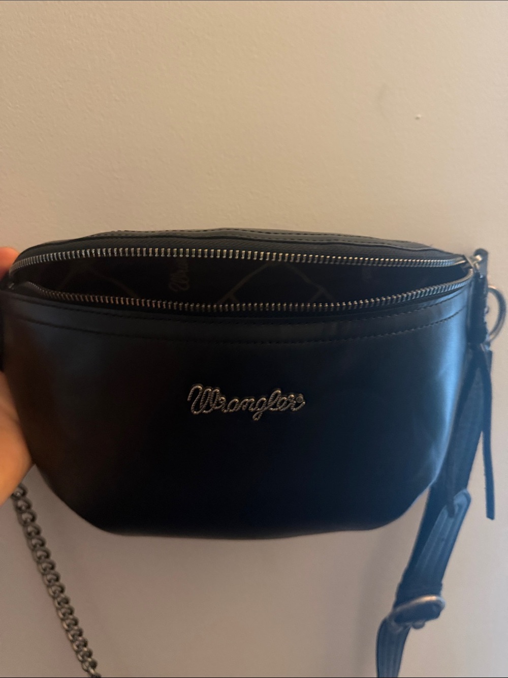Wrangler Black Crossbody Bag with Chain Strap